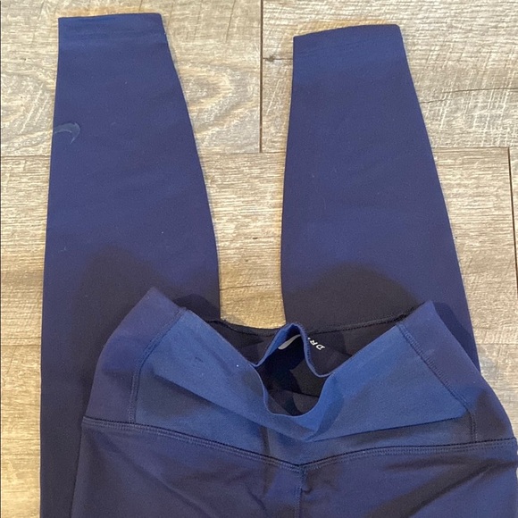 Nike Blue Leggings Athletic Fit - Picture 4 of 5